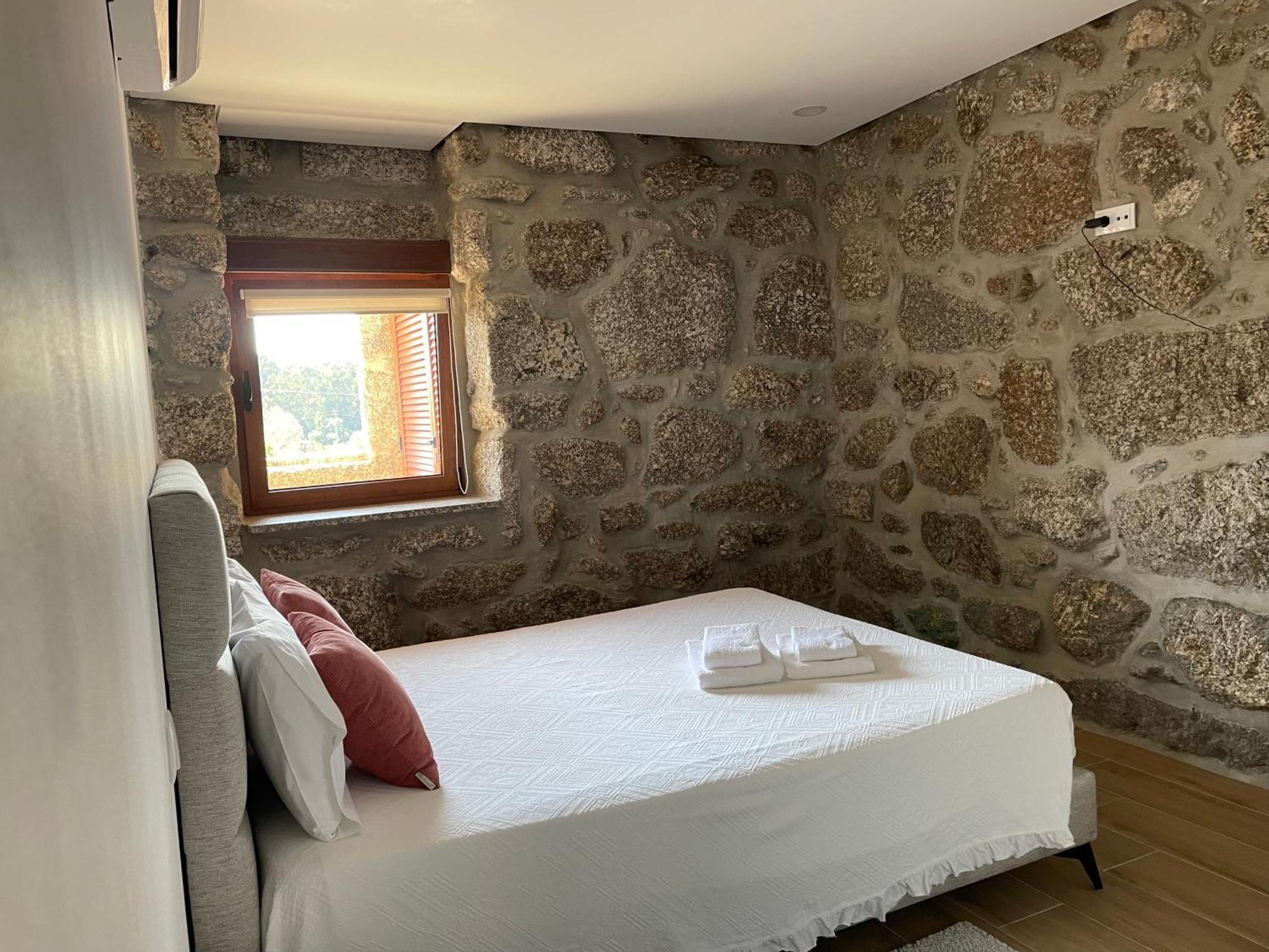 Casa Do Capitao A Casa Ideal Para Ferias No Geres Vieira do Minho Luaran gambar